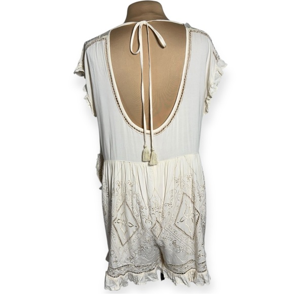 Free People Between Dreams Embroidered Romper Size Medium Antique White Cream - Picture 5 of 13